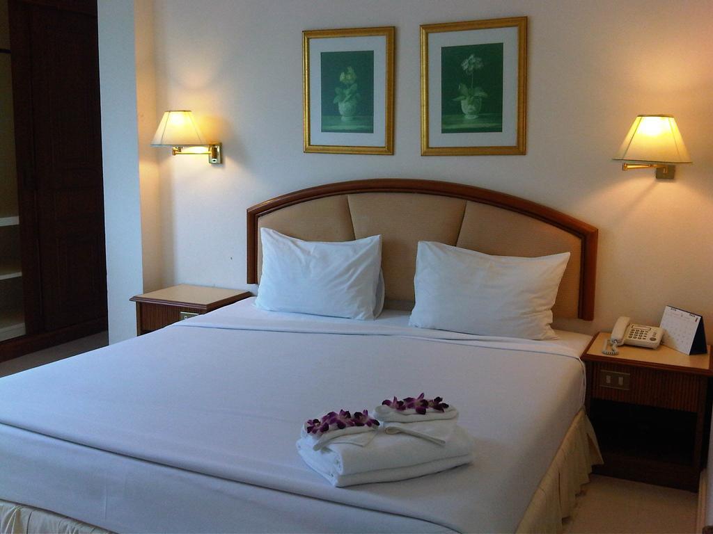 Smile Inn Patong Exterior foto