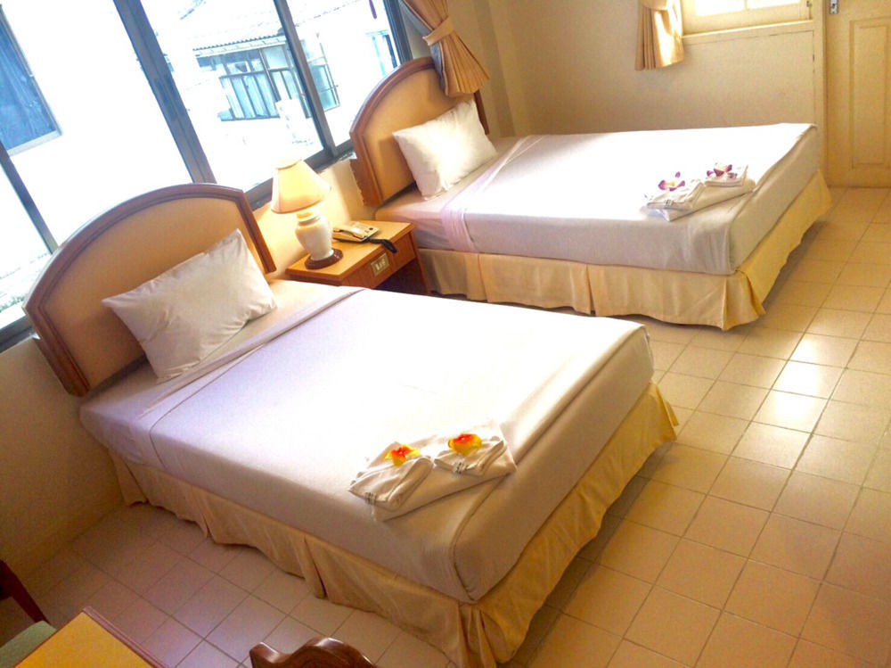 Smile Inn Patong Exterior foto